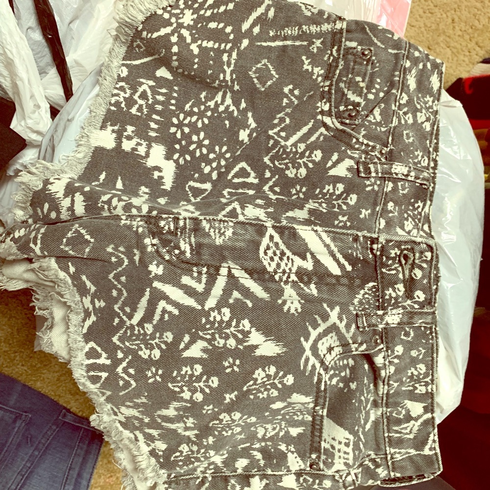 BDG cheeky Tribal Shorts